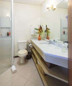 Pousada das Palmeiras Lagoa da Conceicao Florianopolis Suite Palmeira banheiro limpo