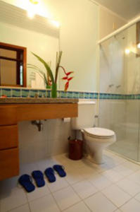 residencial-pousada-das-palmeiras-bangalo-mar-6-banheiro